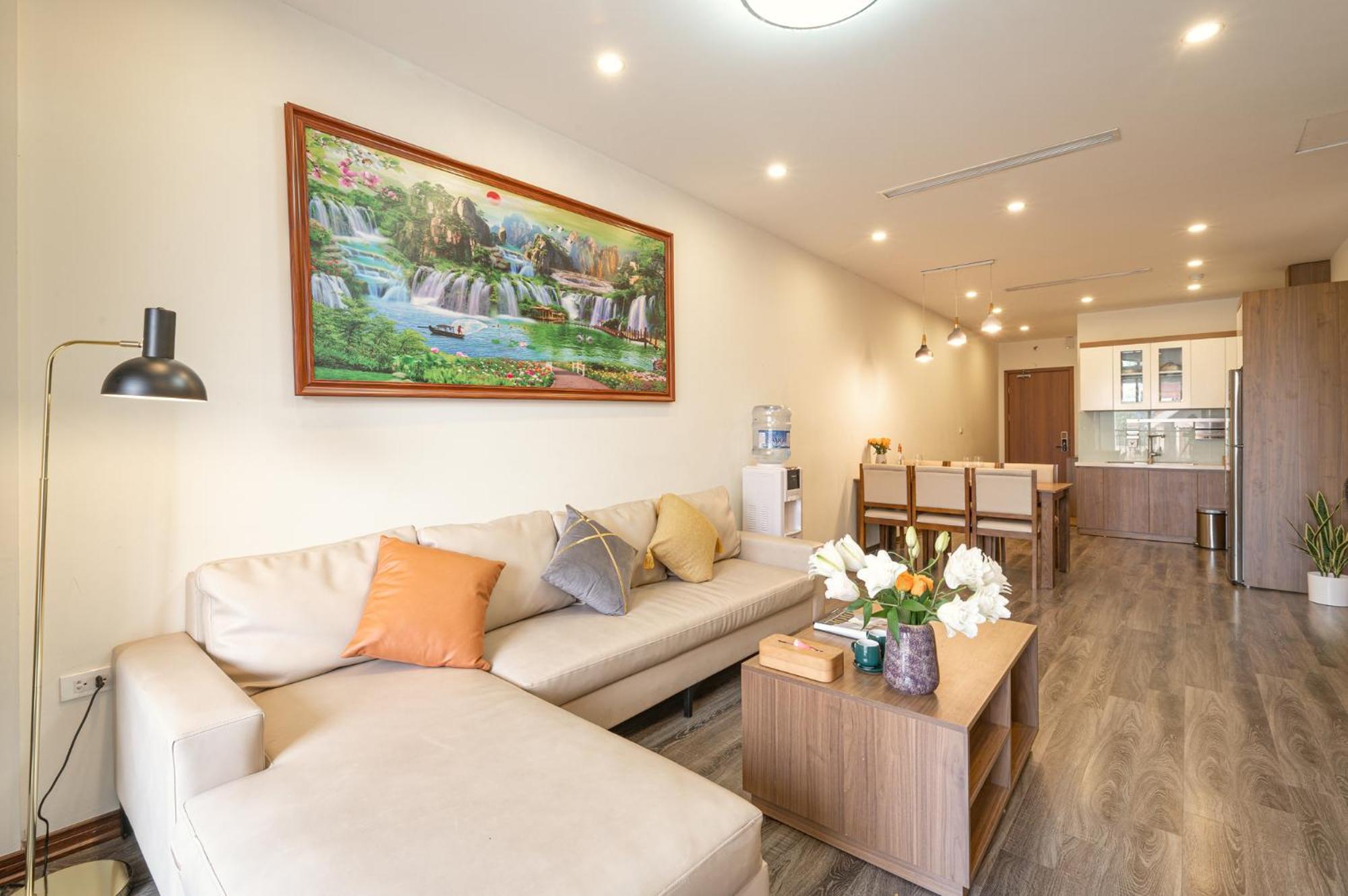 Hotel Luxe Paradise Tay Ho