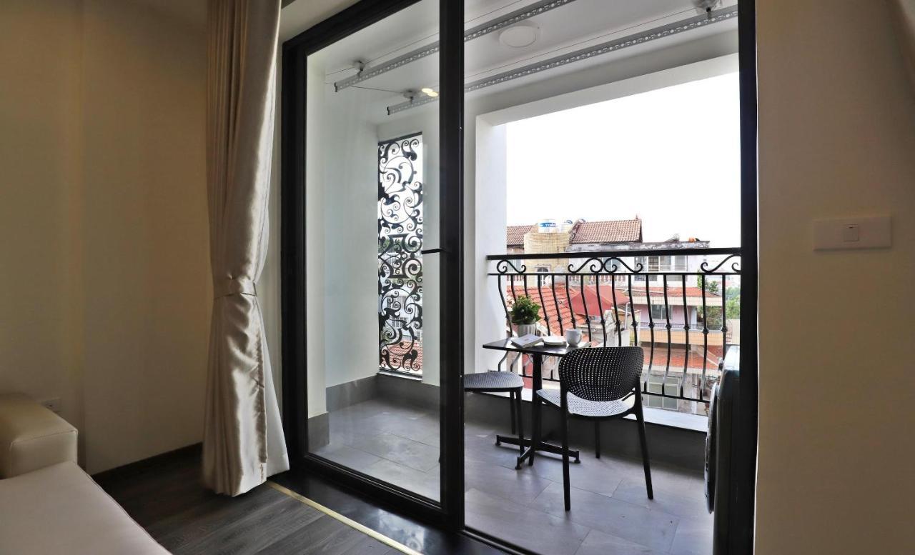 Hotel Luxe Paradise Tay Ho Hanoi
