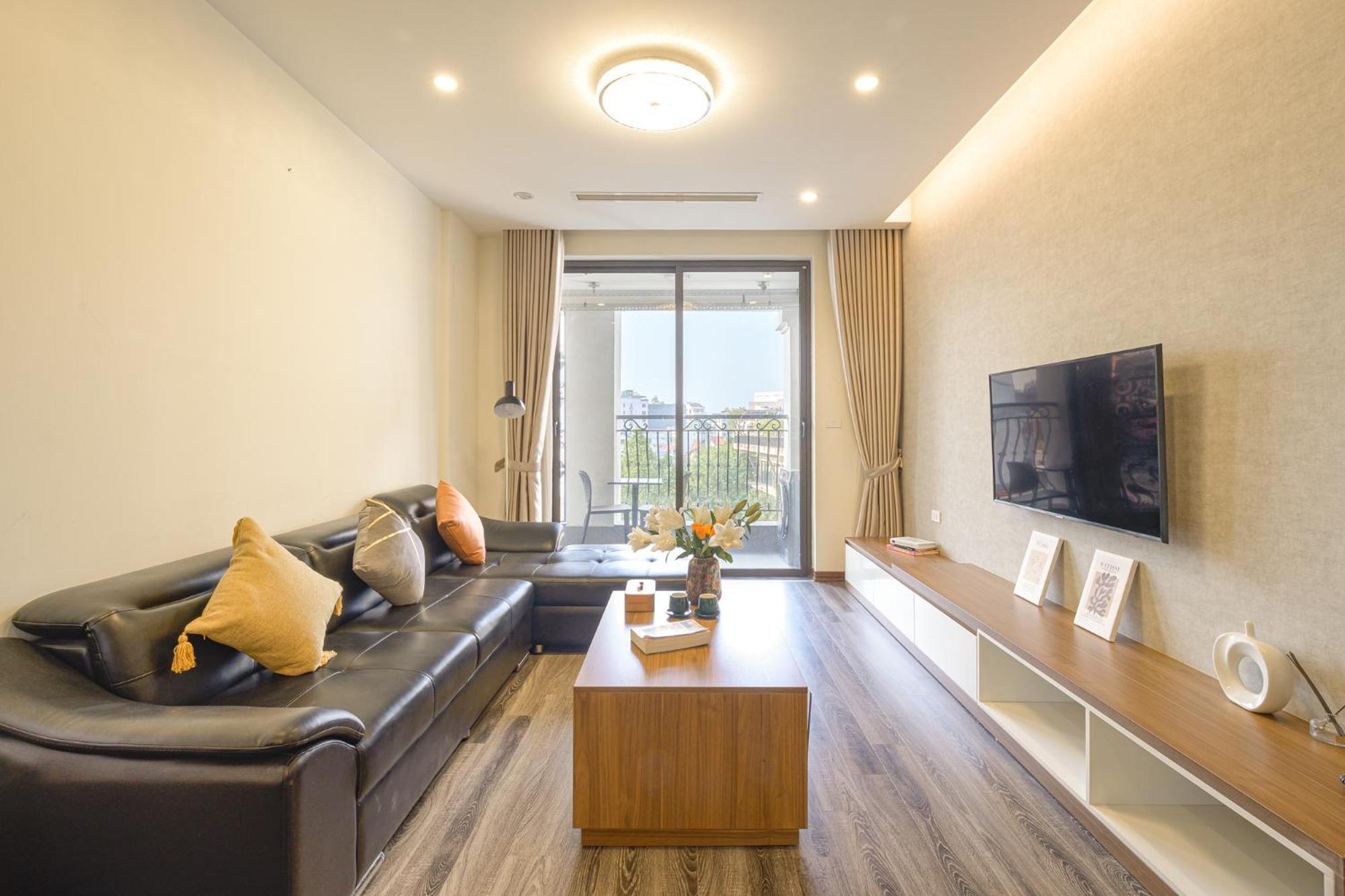 Luxe Paradise Tay Ho